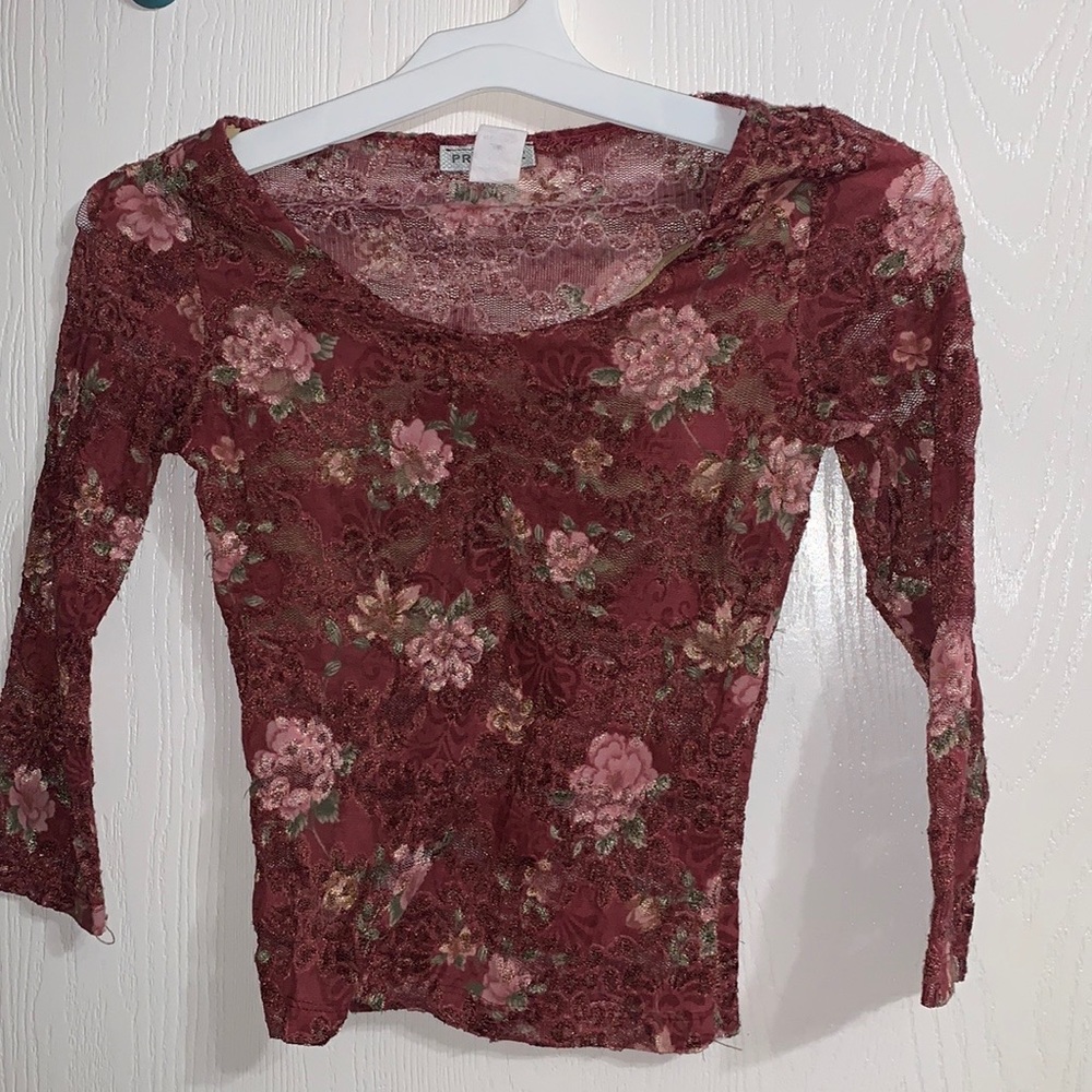 Flowery lacy crop top